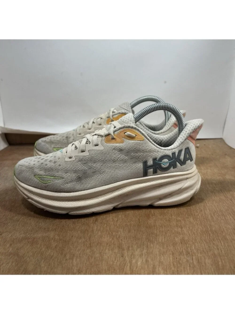 Hoka One One please review